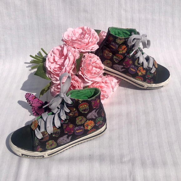 Skechers Other - Skechers Creature Sneakers High Tops